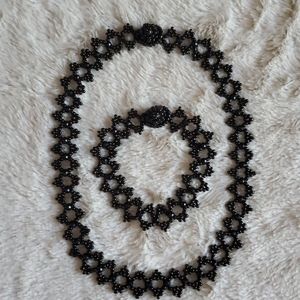 3/10 Beaded Choker and Bracelet Set